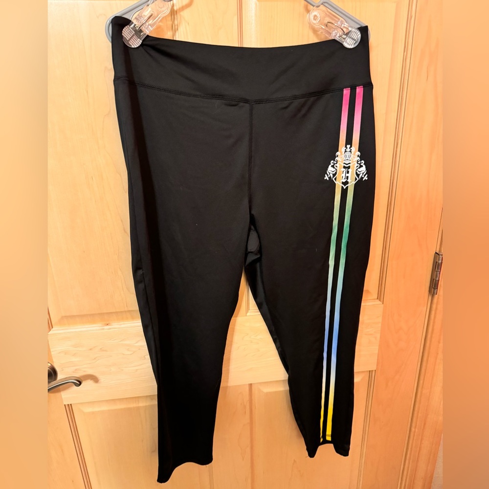 Harry Potter Hogwarts workout leggings